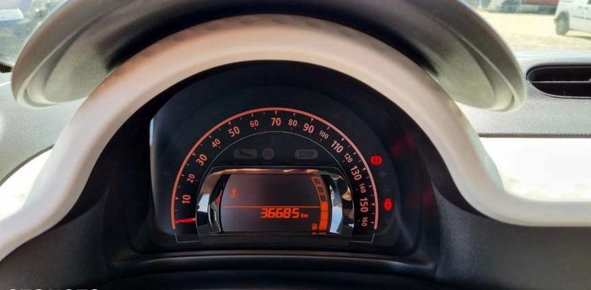 Renault Twingo cena 24900 przebieg: 36576, rok produkcji 2015 z Piława Górna małe 497